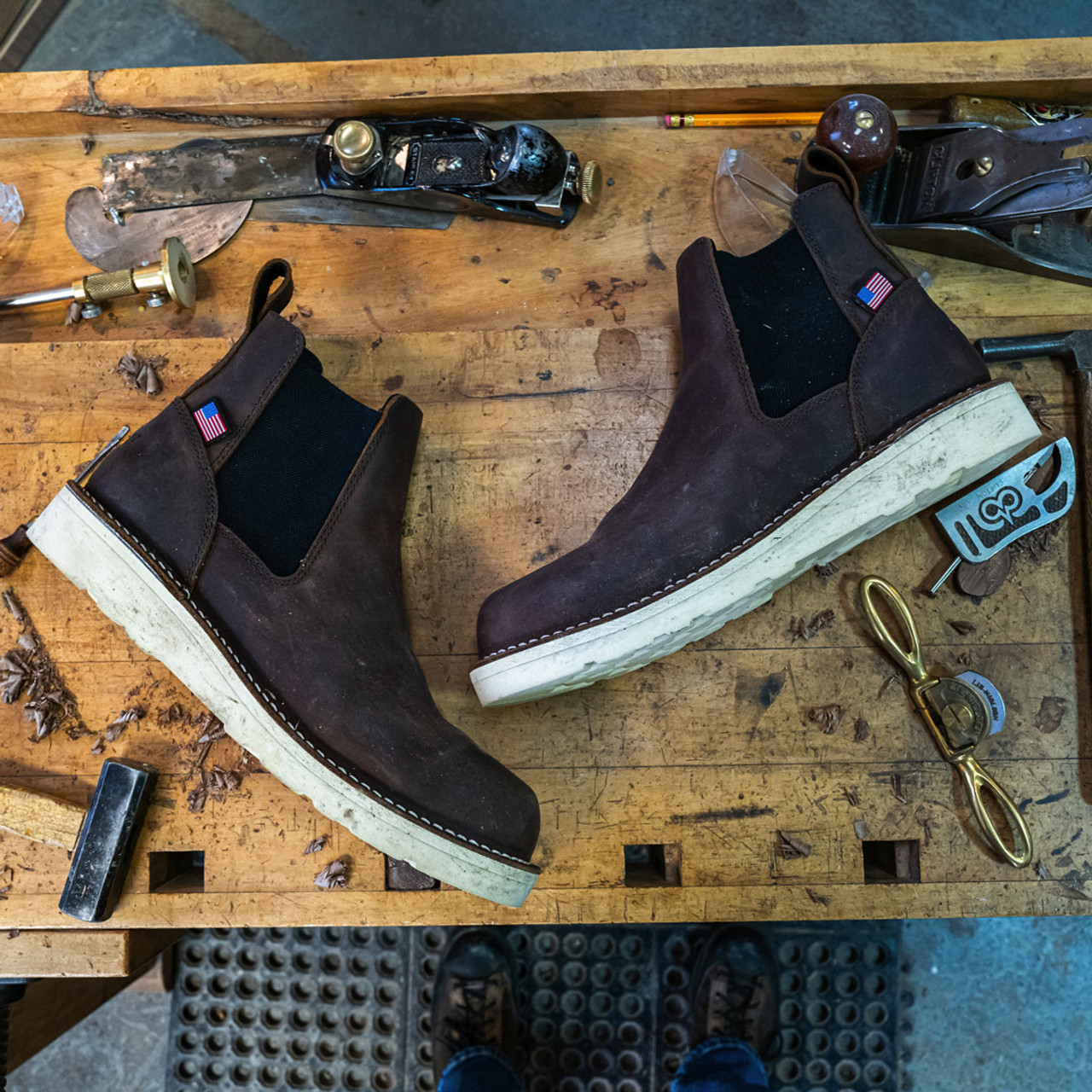 Danner Bull Run Chelsea #15481 Men's 6